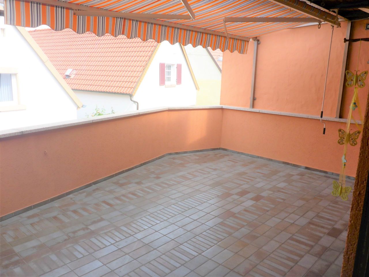 große Terrasse im OG