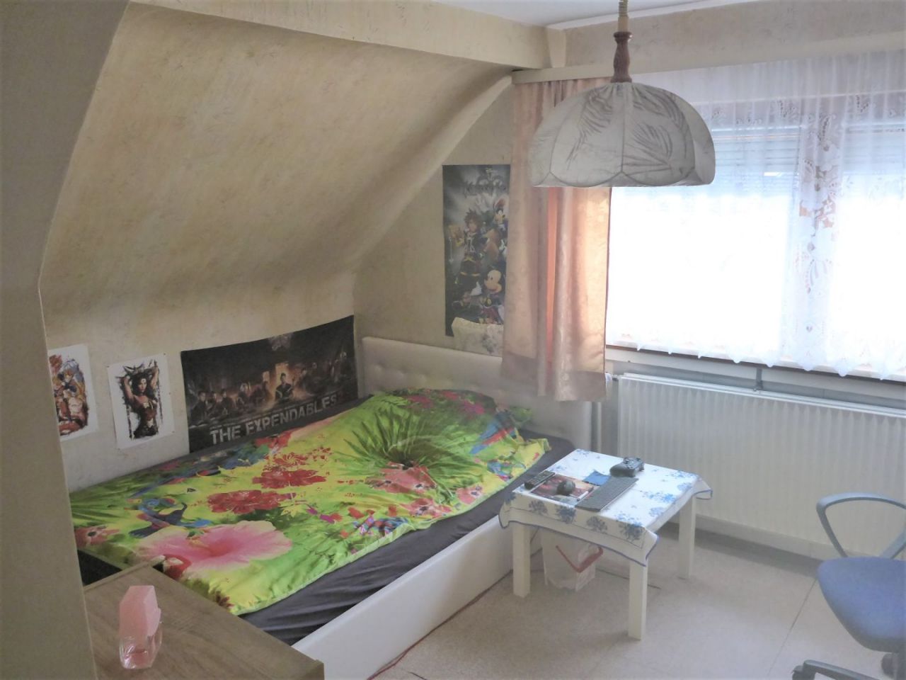 Schlafzimmer DG