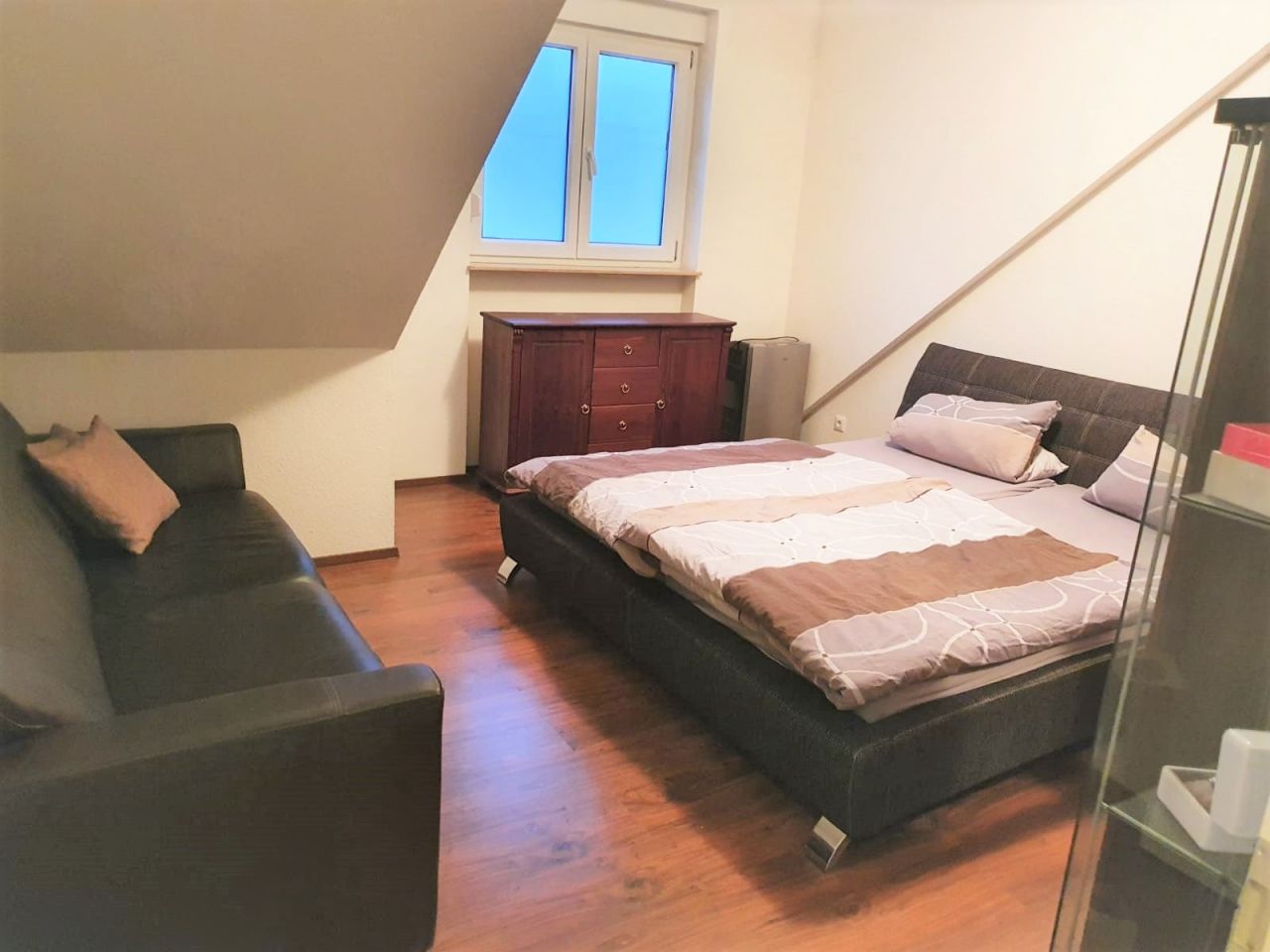 Schlafzimmer 3