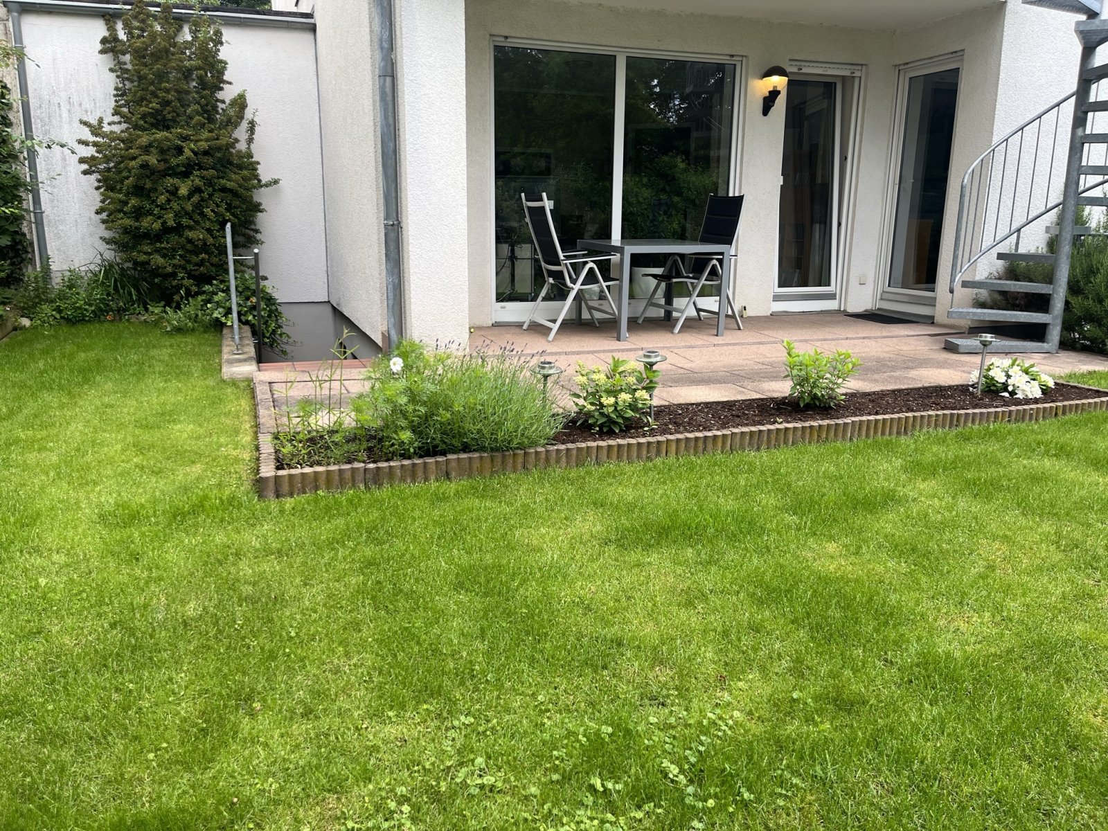 Garten u Terrasse