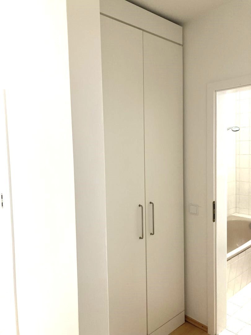 Einbauschrank